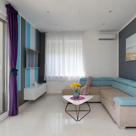 Villa Sofi By Guide Peroj